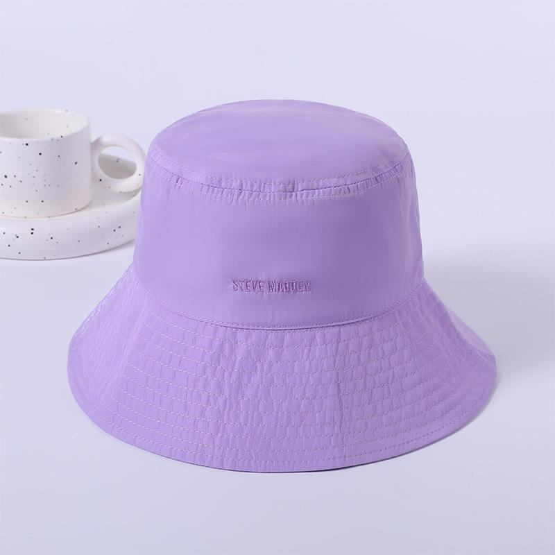 Sombrero de tela púrpura primavera y verano nuevo juego de ocio sombrero de playa versión coreana femenina del sombrero de pescador sombrilla al aire libre sombrero protector solar