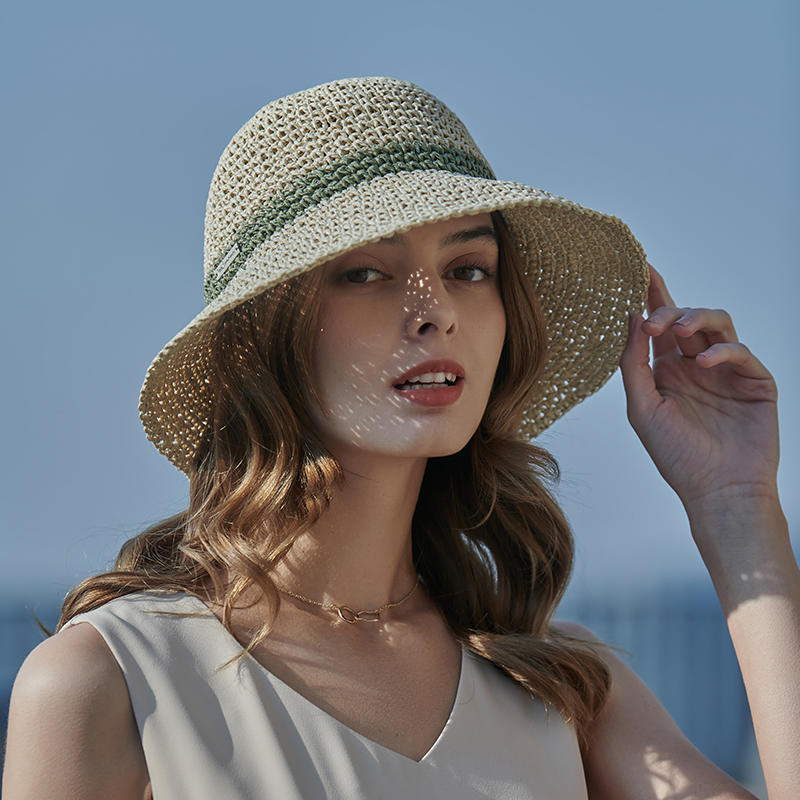 Cinta negra sombrero de paja decorativo primavera y verano sombrero de playa de punto versión coreana femenina del sombrero de pescador sombrilla al aire libre sombrero protector solar