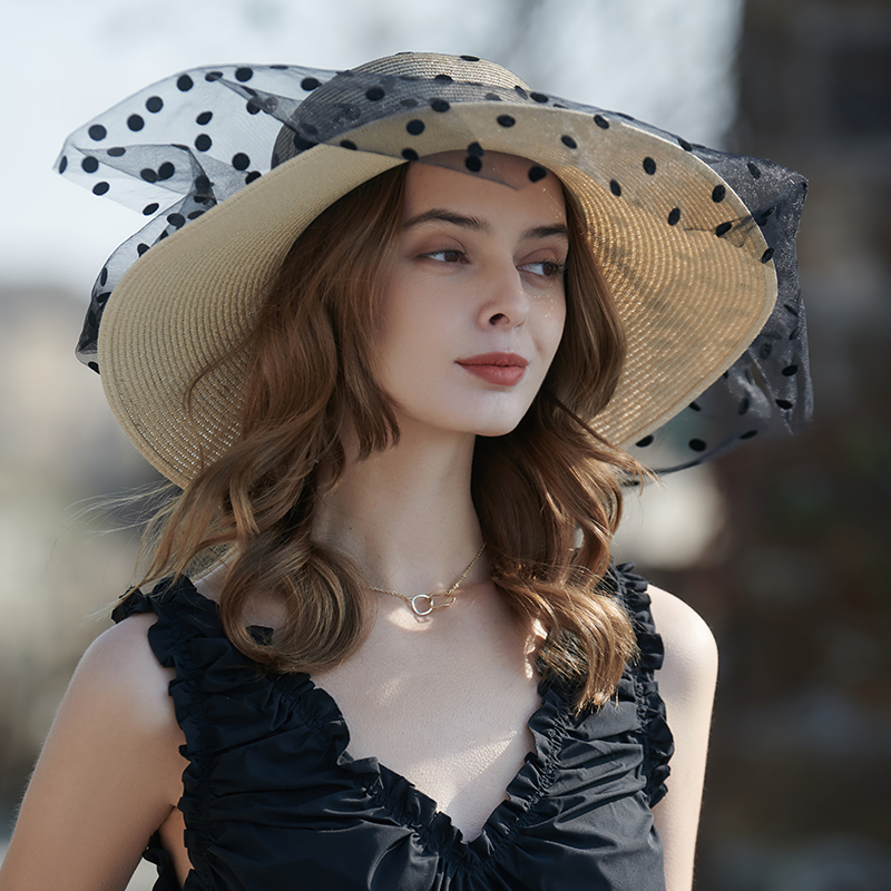 Punto de onda sombrero de paja de encaje primavera y verano nuevo juego de ocio sombrero de playa tejido versión coreana femenina del sombrero para el sol sombrilla al aire libre sombrero para el sol